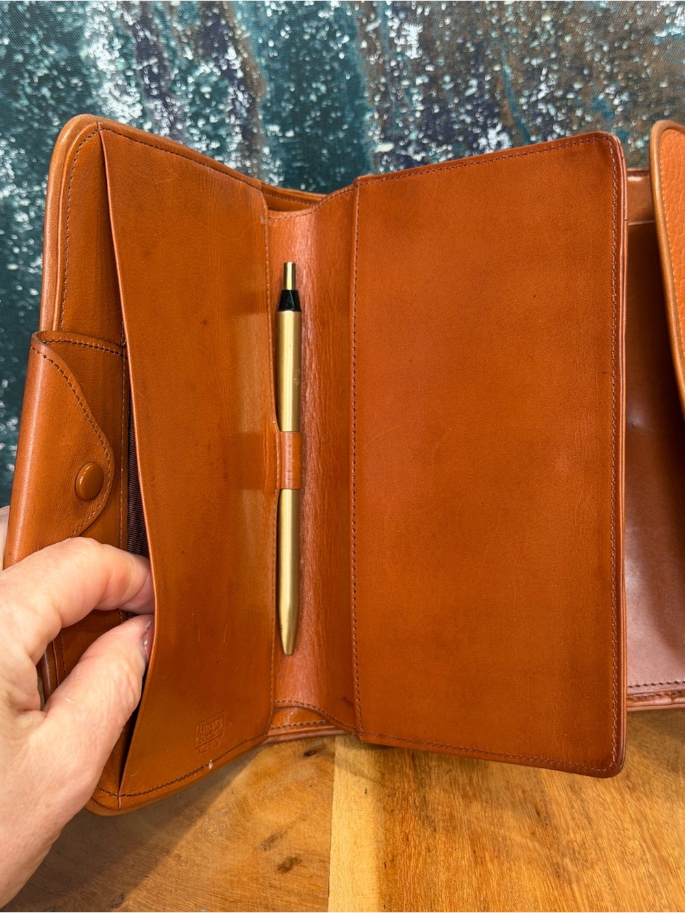 Dooney & Bourke Rare Collectible 1980s/1990s All-Weather Leather Organizer - Picture 15 of 15